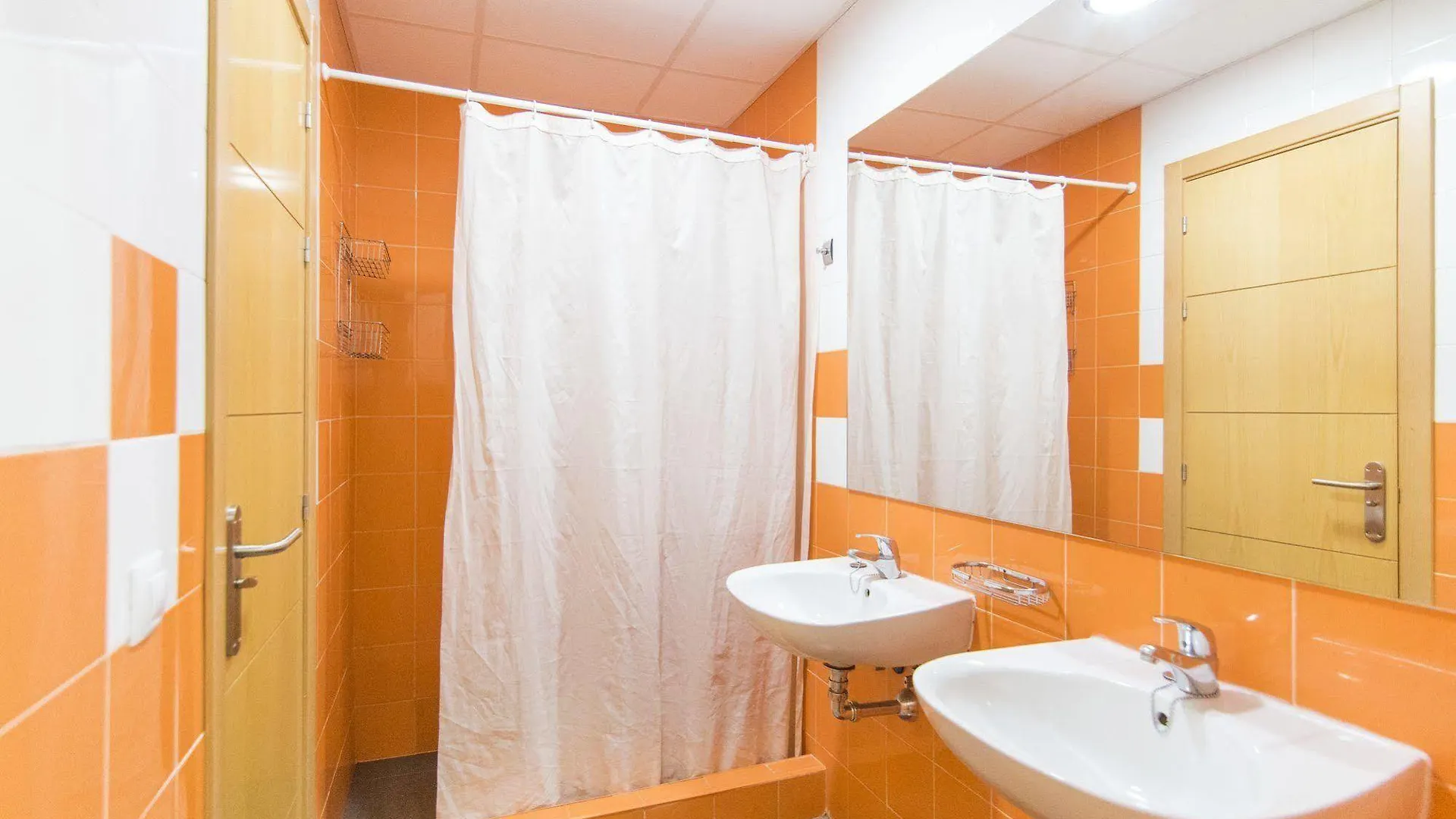 Marbella Inturjoven Youth Hostel Hotel
