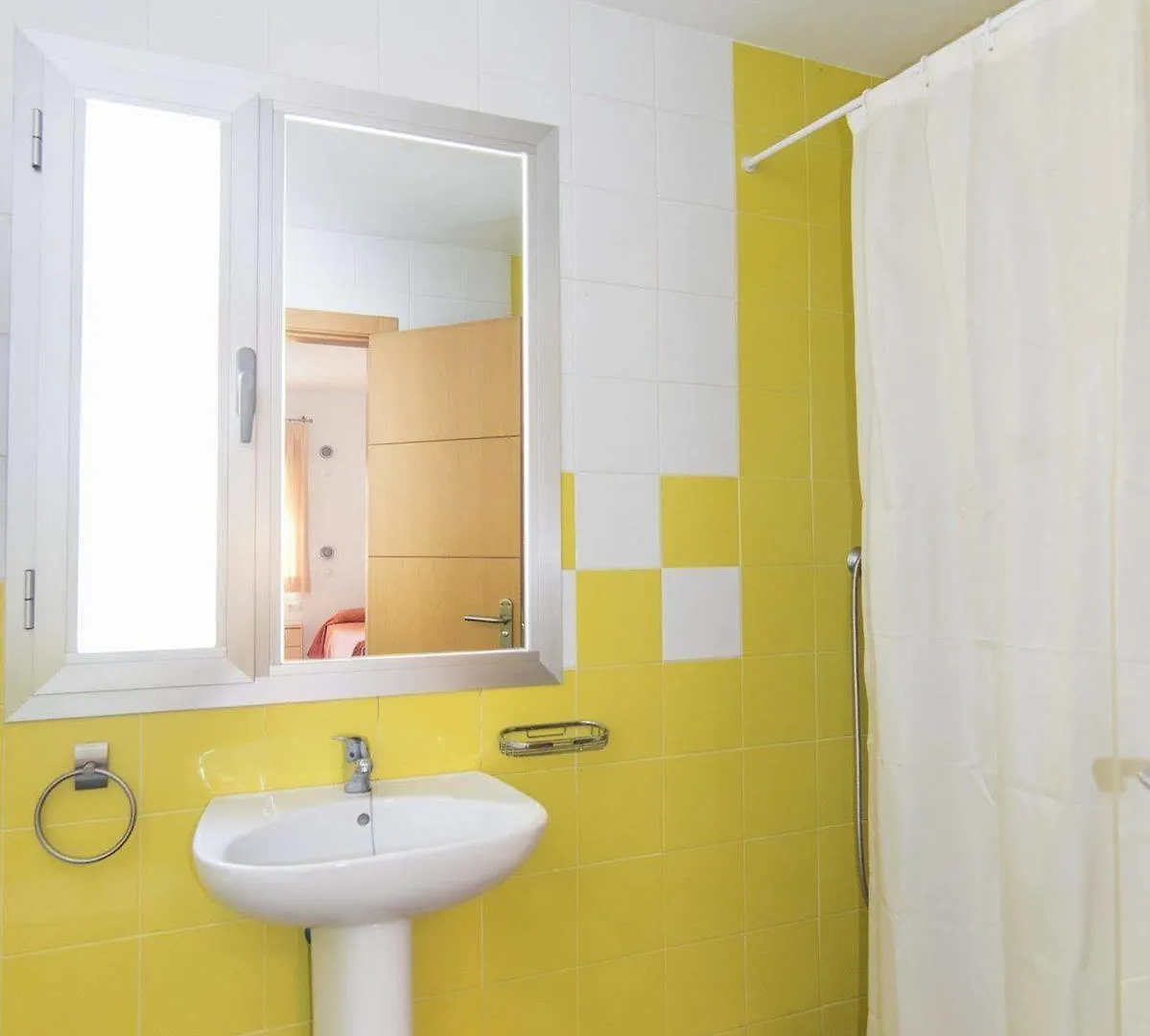 酒店 Marbella Inturjoven Youth Hostel