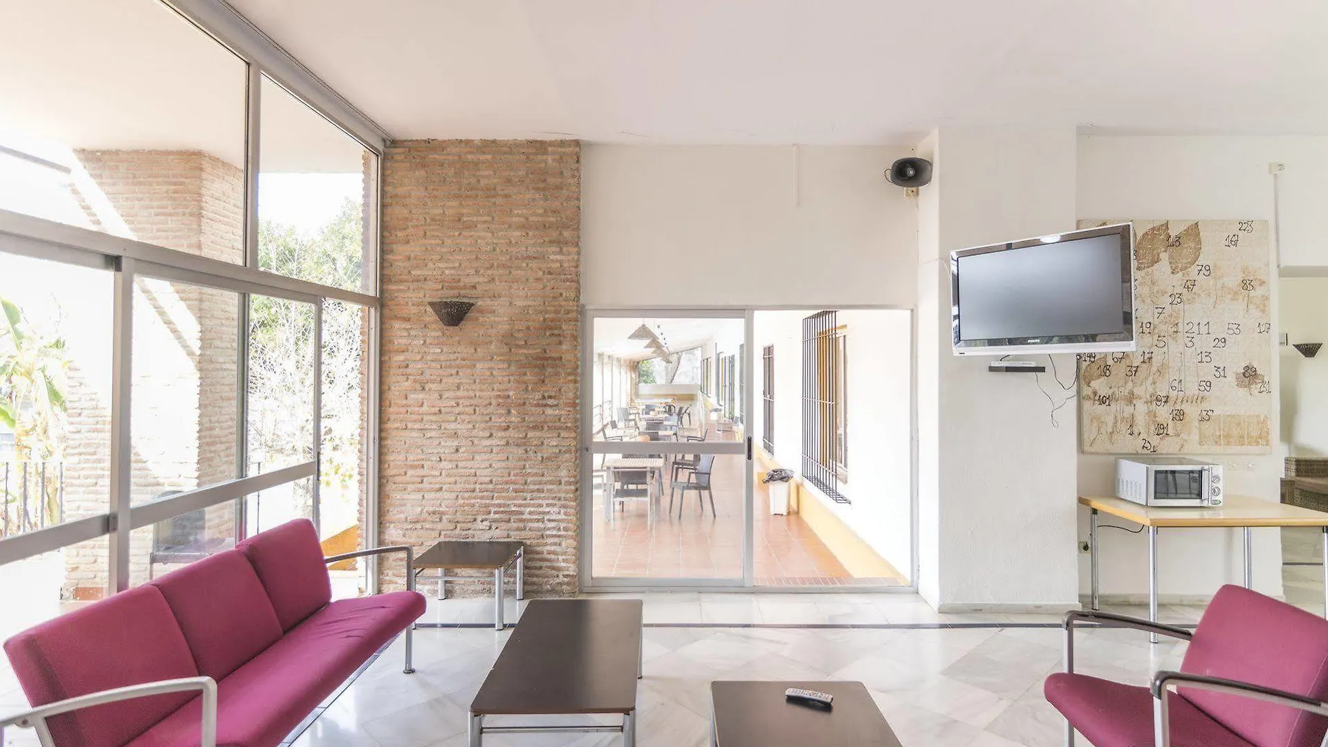 Marbella Inturjoven Youth Hostel