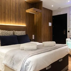 Hotel Daos & Terrace, Marbella